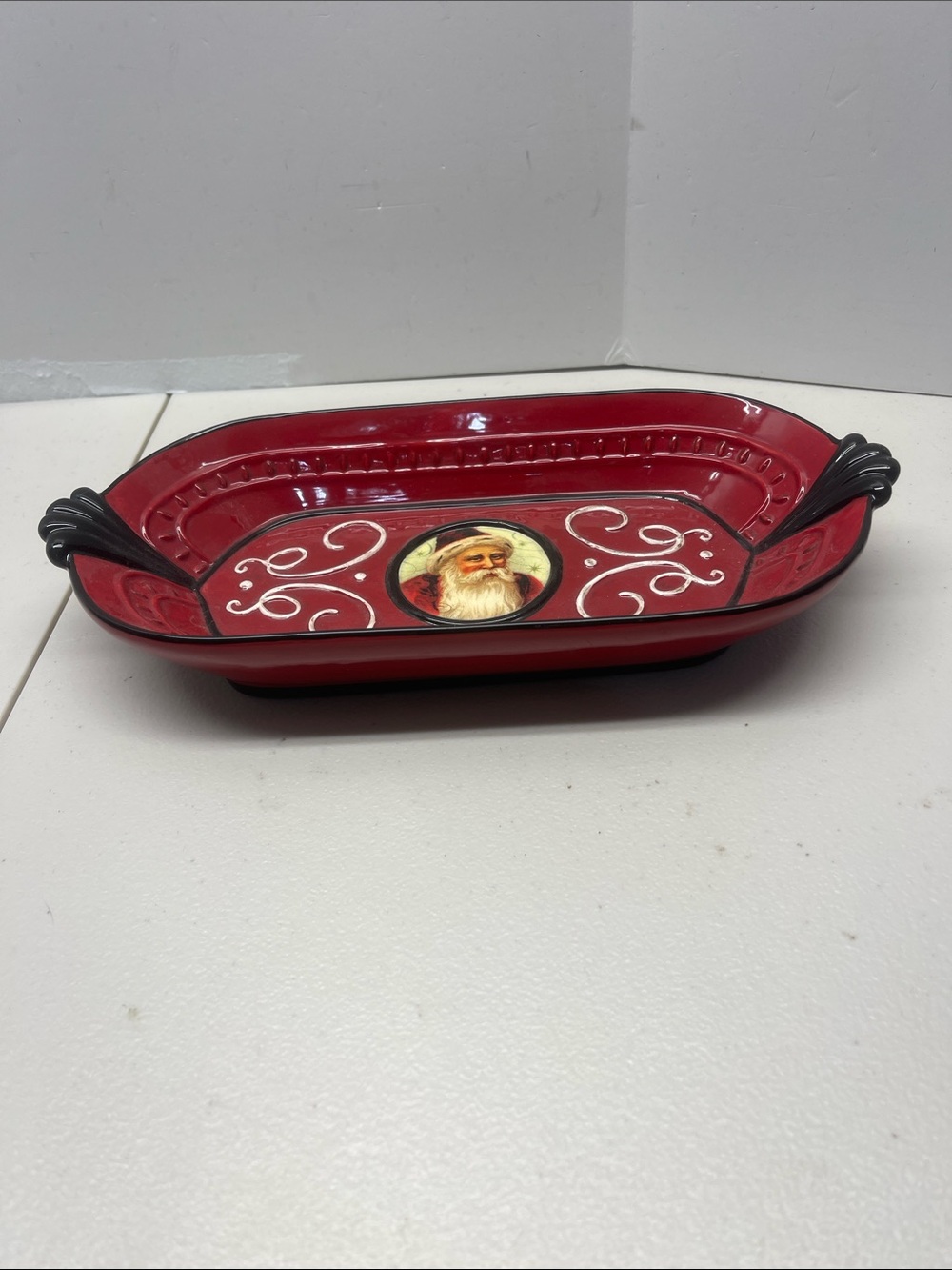 Grasslands Road Red Decorative Serving Tray with Santa Motif